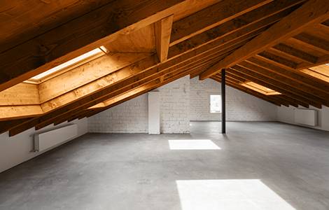 découvrez nos conseils et solutions pour l’aménagement de combles : optimisez votre espace, gagnez en confort et valorisez votre maison grâce à des idées pratiques et tendances adaptées à tous les budgets.