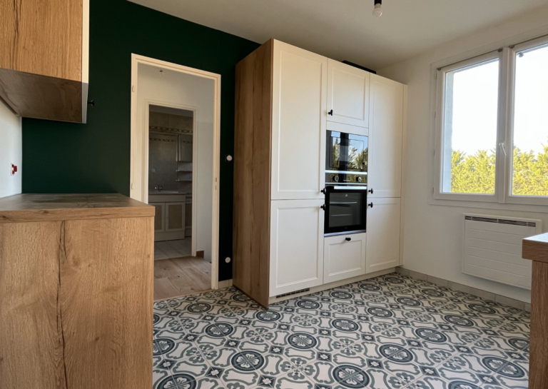 découvrez nos conseils et solutions pour réussir l’aménagement et la rénovation intérieure de votre maison. optimisez vos espaces, modernisez votre intérieur et trouvez l’inspiration pour tous vos travaux.