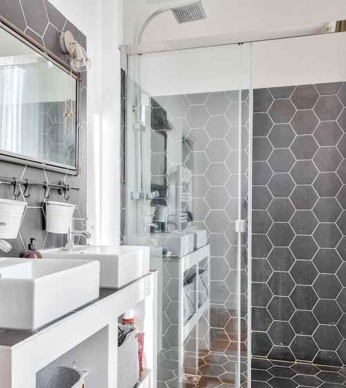 protégez vos travaux de rénovation de salle de bain à paris 17 grâce à des assurances adaptées. découvrez nos conseils et solutions pour sécuriser votre projet en toute sérénité.
