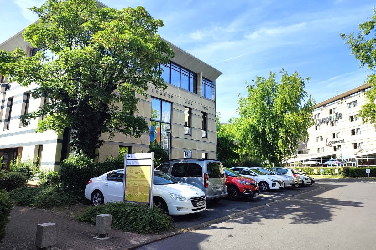 retrouvez tous les numéros et contacts d'urgence à gennevilliers : police, pompiers, médecins, pharmacies de garde et services d'assistance 24h/24 pour votre sécurité et vos besoins immédiats.