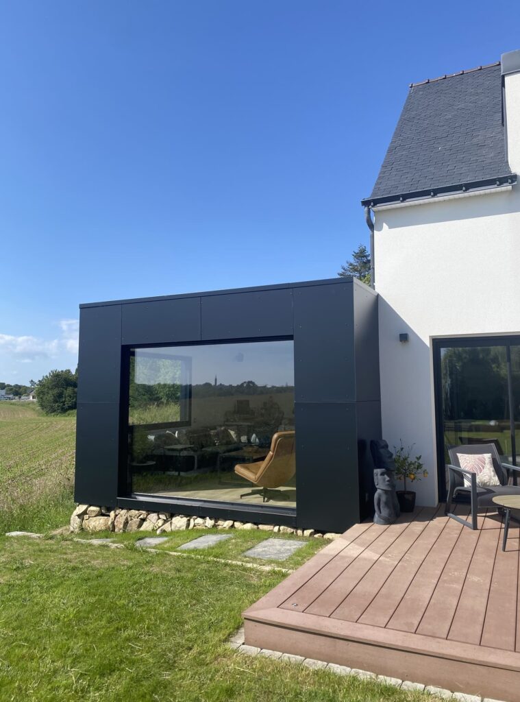 découvrez tout sur le coût d'une extension de 20 m² avec toit plat : prix au m², facteurs influençant le budget, conseils pour estimer votre projet et réussir votre agrandissement.