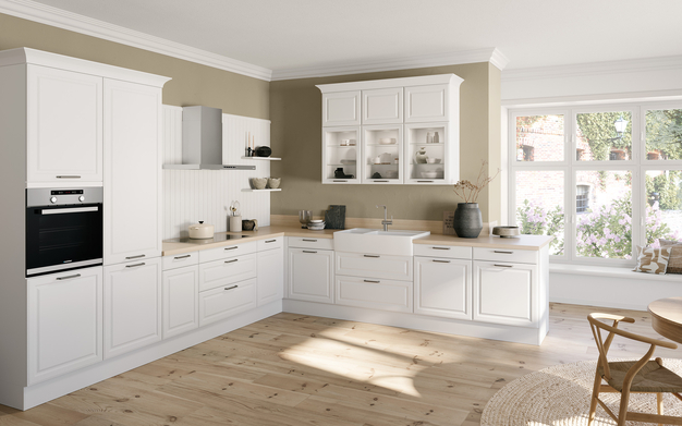 découvrez une cuisine élégante à saint-cloud, alliant design moderne et matériaux raffinés pour sublimer votre espace culinaire. créez la cuisine de vos rêves avec nos experts.