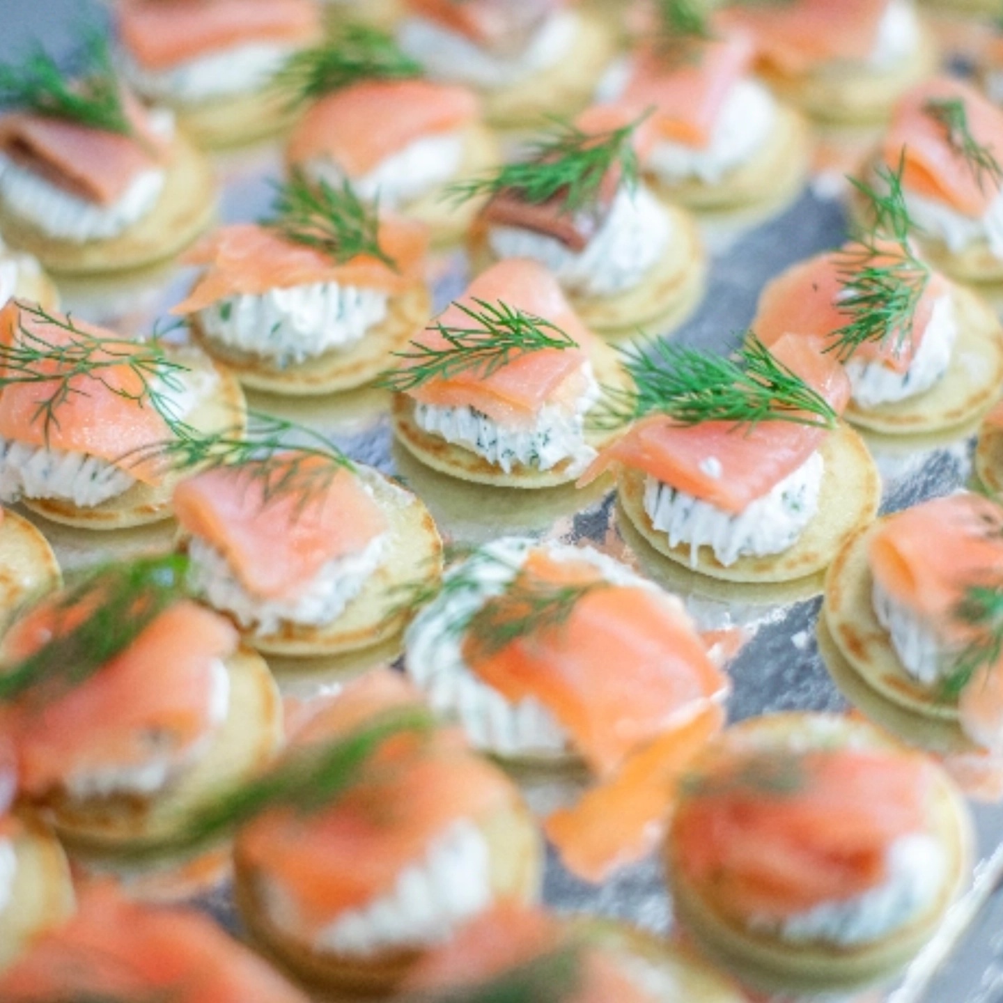 découvrez nos cuisines personnalisées à chaville : des solutions sur-mesure, modernes et fonctionnelles pour tous vos projets d'aménagement. faites confiance à notre expertise locale !