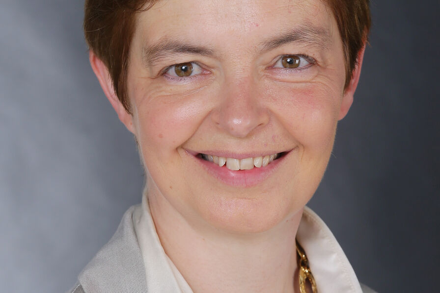 obtenez rapidement un devis essentiel à châtillon pour tous vos travaux ou services. profitez d'une estimation claire, personnalisée et sans engagement pour répondre à vos besoins.