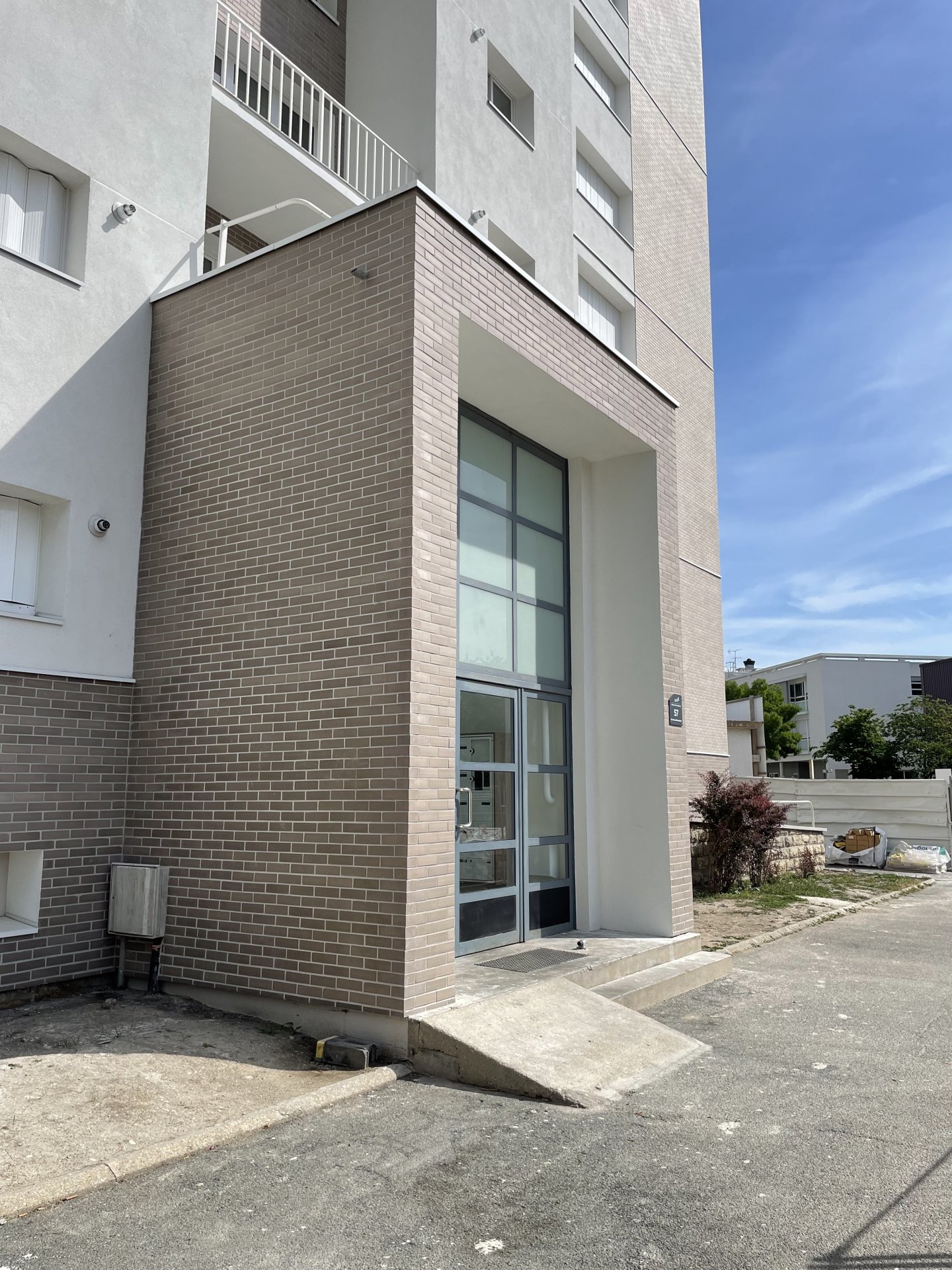 obtenez rapidement un devis personnalisé pour la rénovation de votre logement à alfortville. comparez les offres d’artisans qualifiés et réalisez vos travaux au meilleur prix.