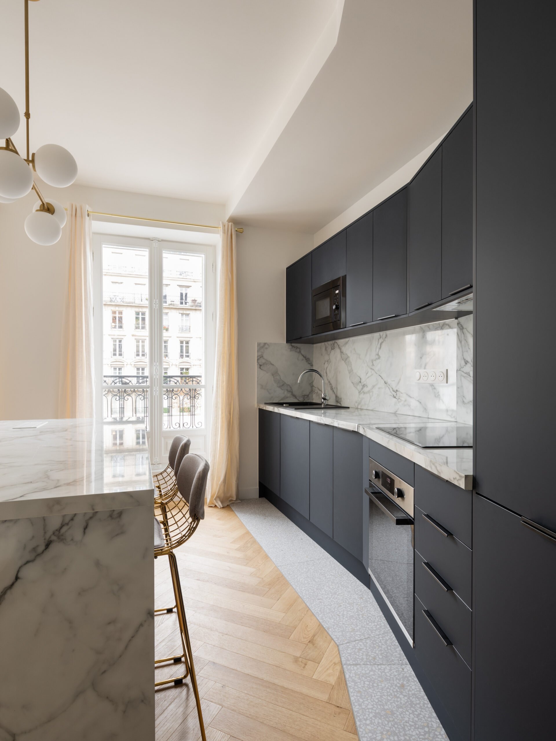 obtenez rapidement un devis gratuit pour la rénovation de bureaux à paris 12. améliorez vos espaces professionnels avec des travaux sur mesure réalisés par des experts qualifiés.