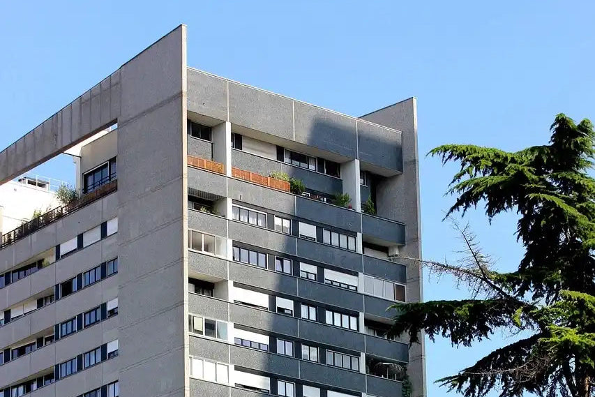 obtenez rapidement un devis personnalisé pour la rénovation de votre logement ou local à courbevoie. experts qualifiés, solutions sur mesure et conseil gratuit pour tous vos projets de rénovation.