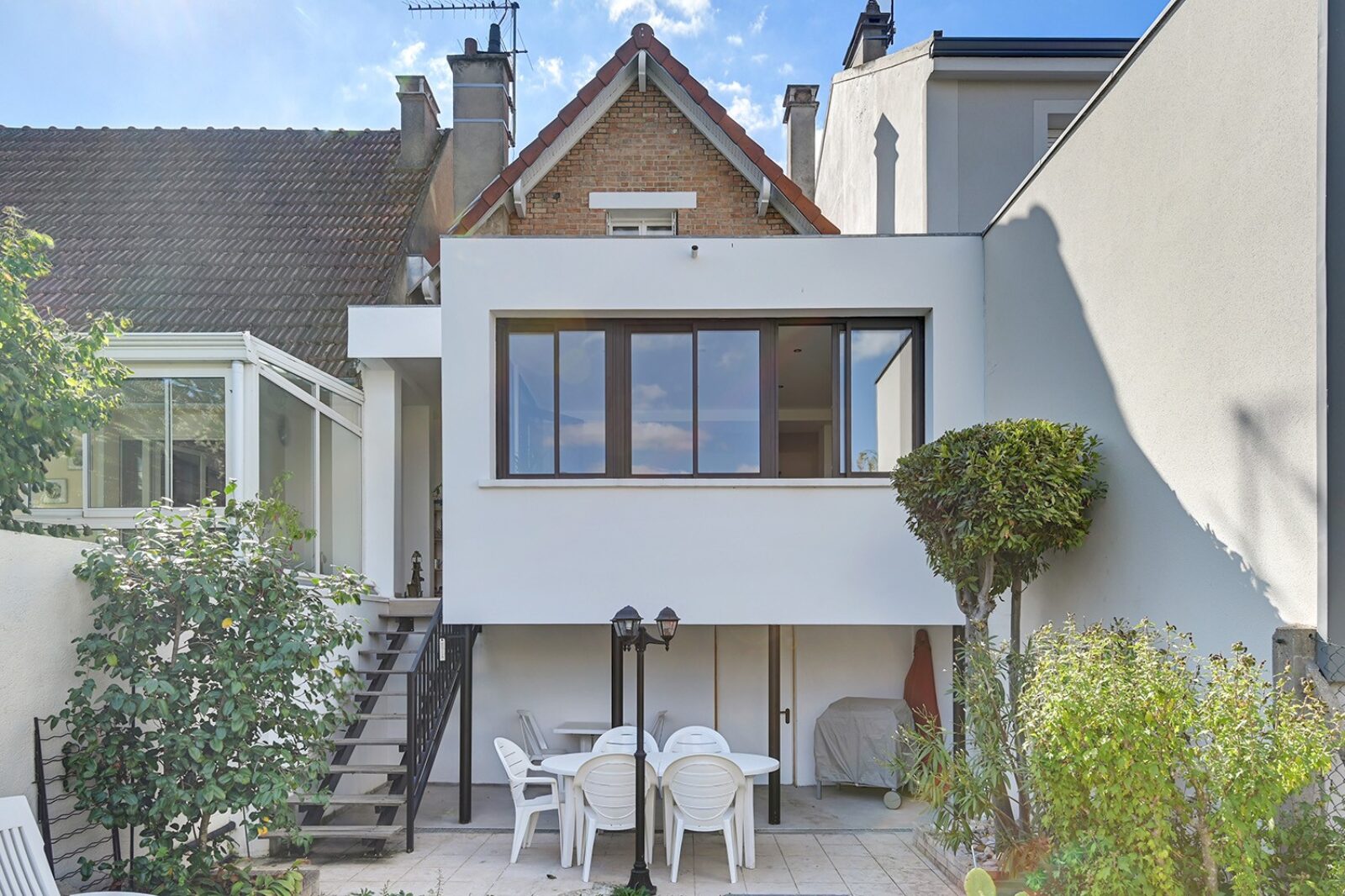 obtenez rapidement votre devis gratuit pour la rénovation de votre appartement ou maison à nanterre. des artisans qualifiés et des solutions adaptées à vos besoins et à votre budget !