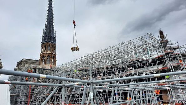 découvrez combien de temps durent généralement les chantiers de rénovation dans le 11ème arrondissement de paris et les facteurs qui influencent la durée des travaux.