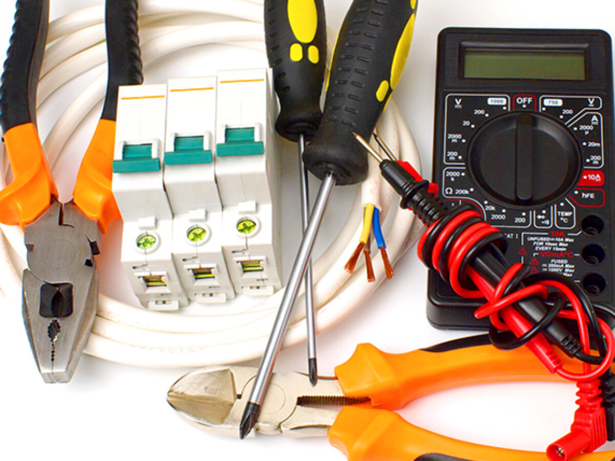 profitez d'une électricité sécurisée grâce à nos solutions innovantes, et valorisez votre installation électrique pour plus d'efficacité, de sécurité et d'économies au quotidien.