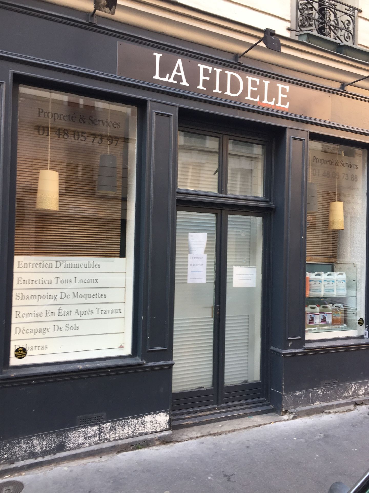profitez d’un service d’entretien post-rénovation à paris 75010 : nettoyage complet et professionnel de votre logement ou local après travaux pour un résultat impeccable.