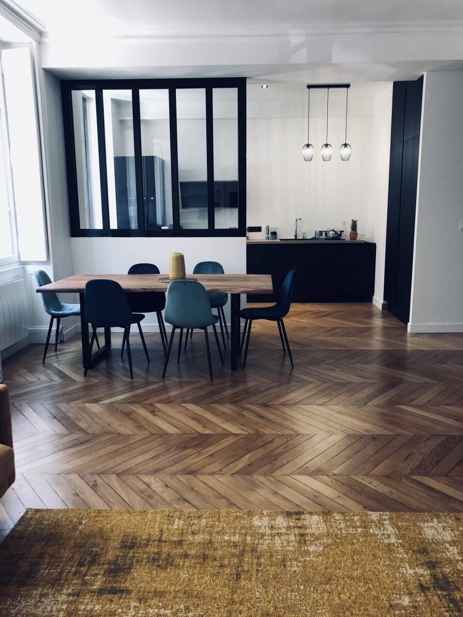 confiez votre projet à un expert en rénovation intérieure : conseils personnalisés, solutions sur-mesure et accompagnement pour transformer votre espace selon vos envies.