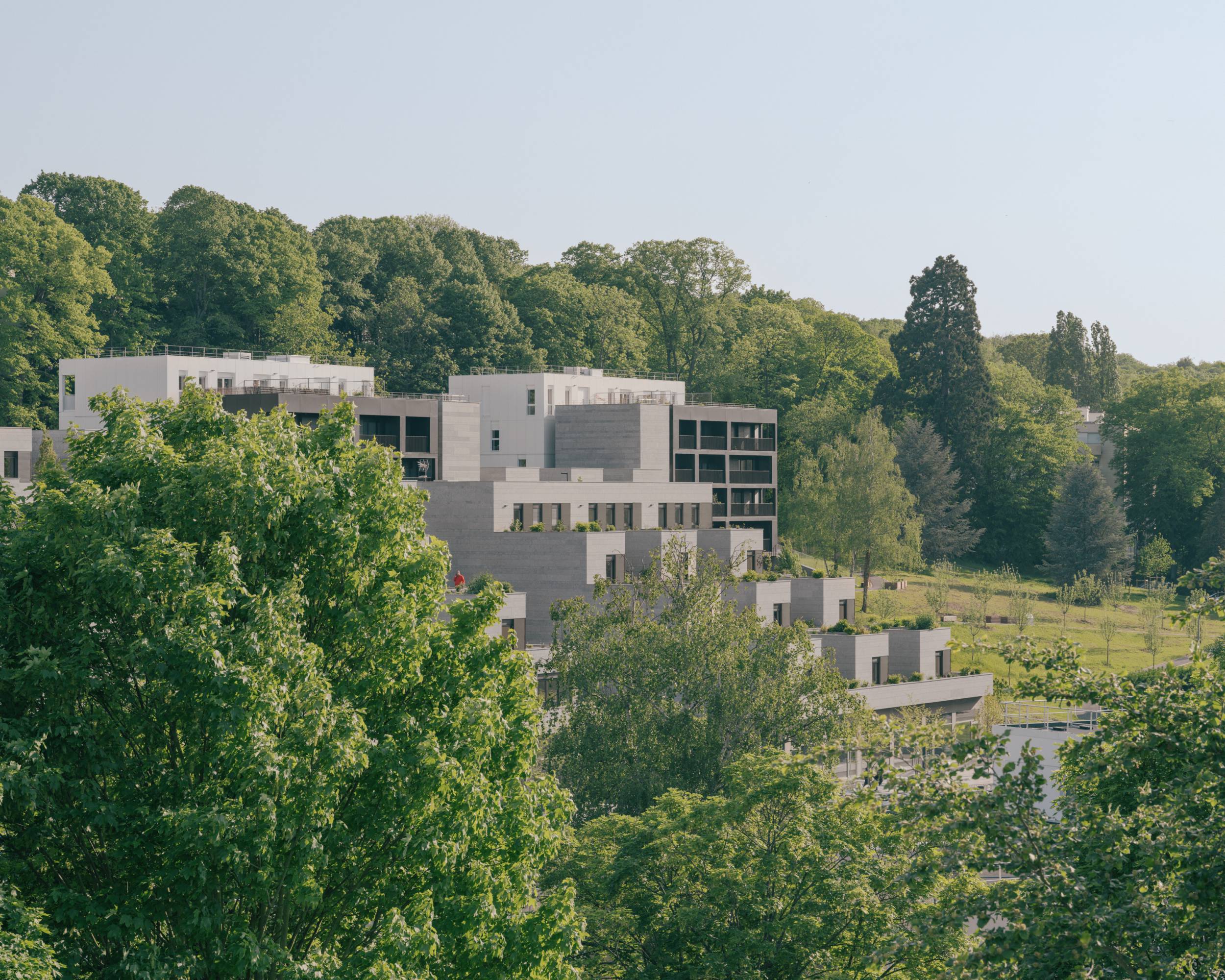 découvrez notre guide complet pour la construction à ville-d'avray : conseils, démarches administratives, réglementations locales et astuces pour réussir votre projet immobilier dans cette commune prisée.