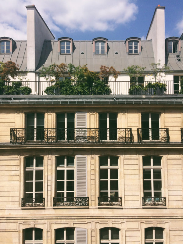 découvrez notre guide complet pour réussir votre rénovation à paris 75001 : conseils, démarches, astuces et professionnels qualifiés pour transformer votre intérieur.