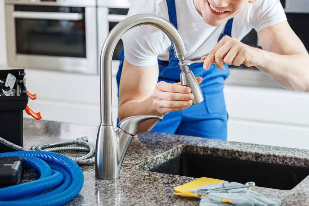 besoin d'un plombier à arcueil ? nos experts interviennent rapidement pour tous vos travaux de plomberie : dépannage, installations, fuites et rénovations. devis gratuit et service de qualité.