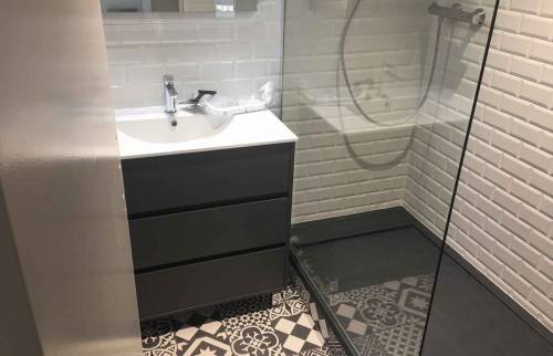 découvrez les prix pour la rénovation de salle de bain à paris. conseils, devis gratuits et astuces pour estimer le coût de vos travaux selon vos besoins et votre budget.