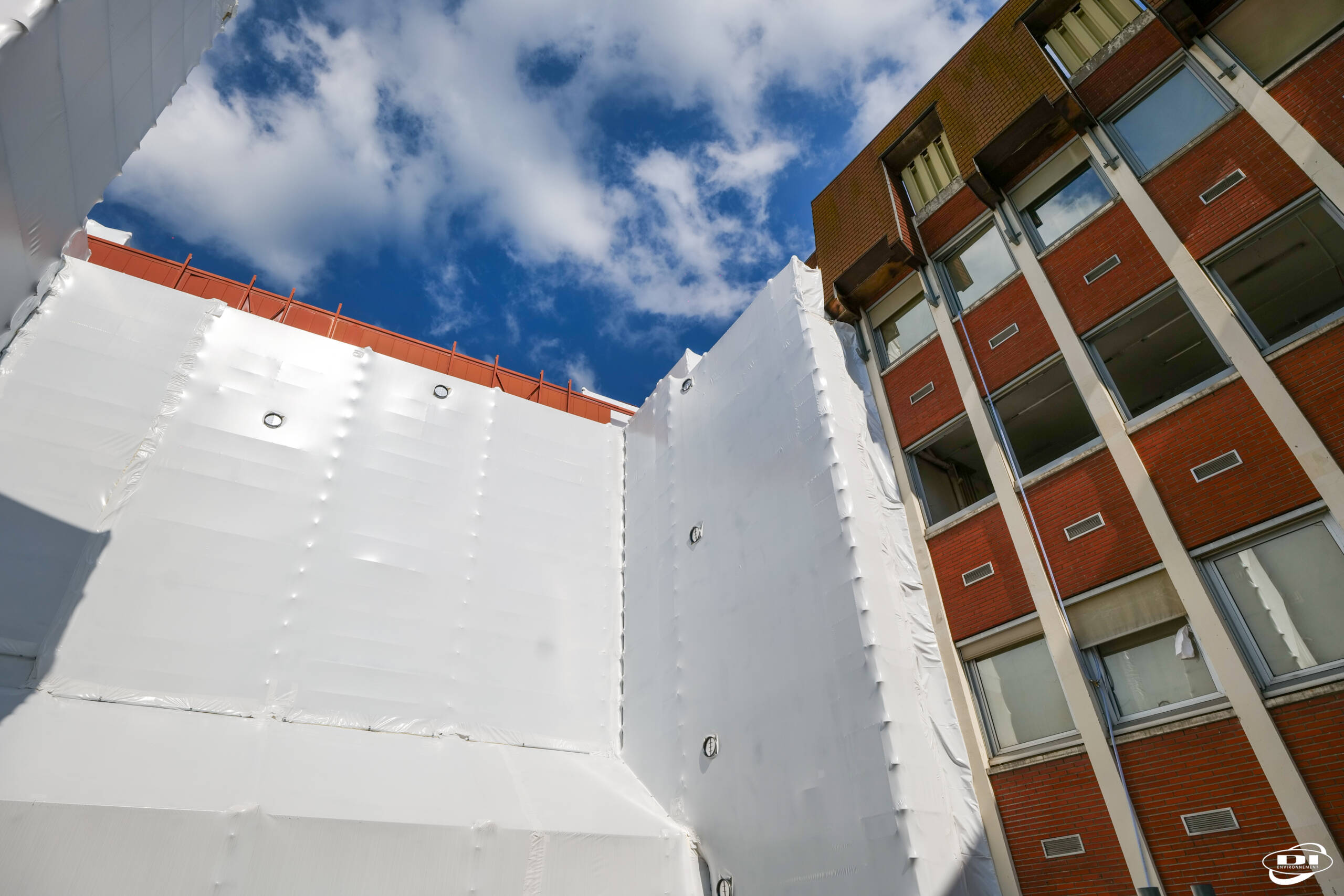 découvrez nos solutions de réaménagement immobilier à suresnes : optimisation d’espace, rénovation clé en main et accompagnement personnalisé pour valoriser votre bien.