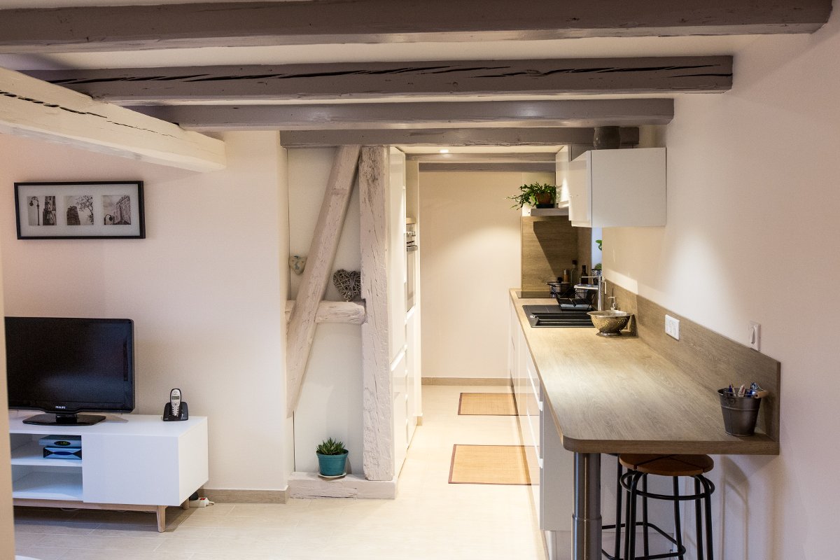 découvrez nos conseils et idées inspirantes pour le réaménagement de votre maison. optimisez votre espace, modernisez votre intérieur et créez un lieu de vie fonctionnel et harmonieux adapté à vos besoins.