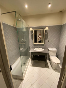 besoin de renouveler vos installations sanitaires à clamart ? profitez d'un service professionnel pour la rénovation ou le remplacement de votre plomberie et équipements sanitaires. devis rapide et interventions de qualité.