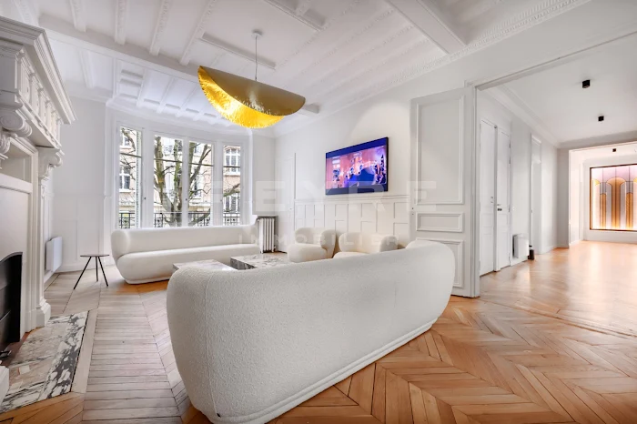 confiez la rénovation de votre appartement dans le 16e arrondissement de paris à des experts en 2025. qualité, modernité et respect des délais pour un intérieur sur mesure.