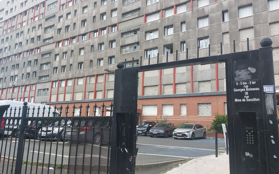 confiez vos travaux de rénovation à châtillon-clichy à une équipe professionnelle et bénéficiez d’un accompagnement sur mesure pour rénover votre appartement ou maison. devis gratuit, expertise locale, résultats durables !