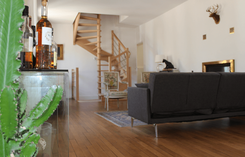 confiez votre rénovation complète à des experts qualifiés. profitez d’un accompagnement sur mesure pour transformer votre intérieur avec des solutions innovantes et durables. devis gratuit et conseils personnalisés.