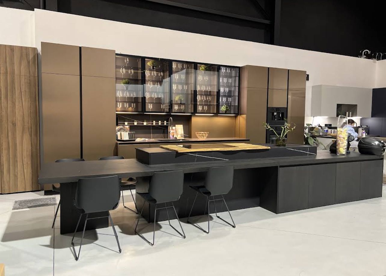 offrez une nouvelle vie à votre cuisine à nanterre grâce à nos services de rénovation sur mesure. conseils, modernisation, aménagement et devis gratuit pour une cuisine élégante et fonctionnelle.