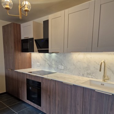 confiez la rénovation de votre cuisine à paris 11ème en 2025 à des professionnels. solutions sur-mesure, accompagnement personnalisé, devis gratuit et travaux de qualité pour une cuisine moderne et fonctionnelle.