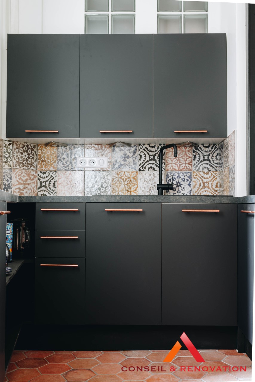 confiez la rénovation de votre cuisine à suresnes à des professionnels qualifiés. aménagement sur mesure, matériaux de qualité et conseils personnalisés pour transformer votre espace culinaire selon vos envies.