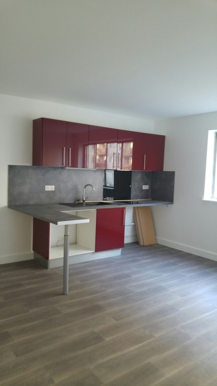 confiez la rénovation de votre cuisine à vanves à des experts. conseils personnalisés, matériaux de qualité et finitions soignées pour transformer votre espace culinaire selon vos envies.