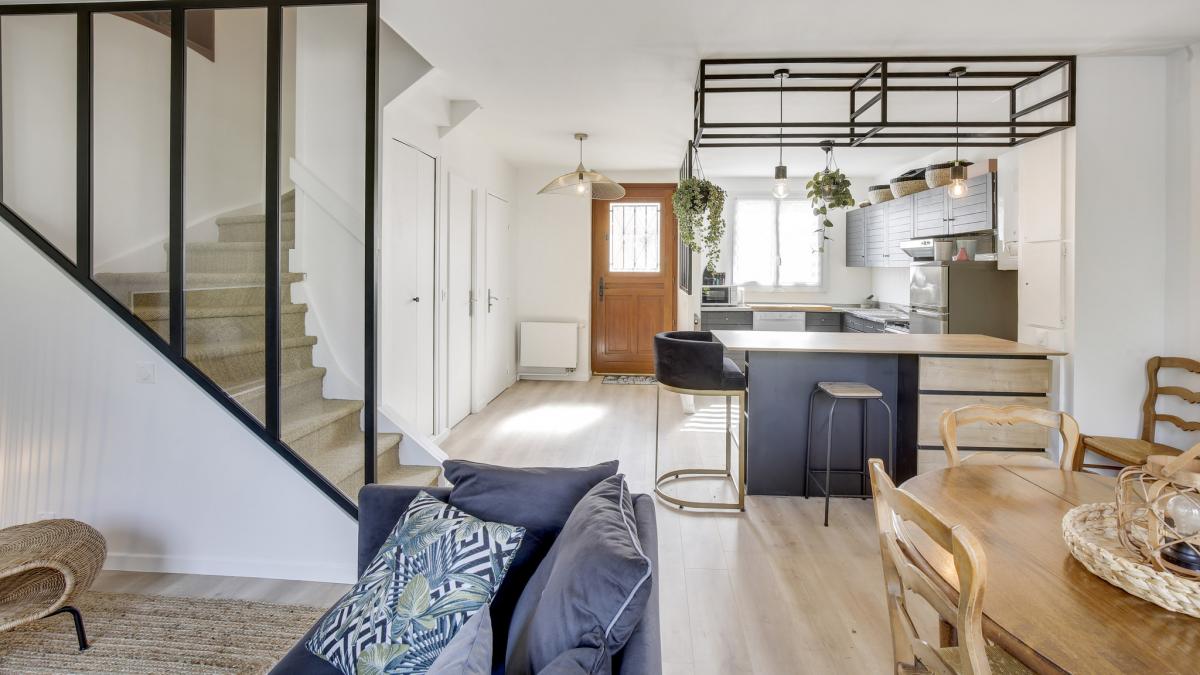 découvrez nos conseils et solutions pour la rénovation de votre espace de vie. modernisez votre intérieur, optimisez le confort et valorisez votre logement grâce à des idées innovantes et adaptées à vos besoins.