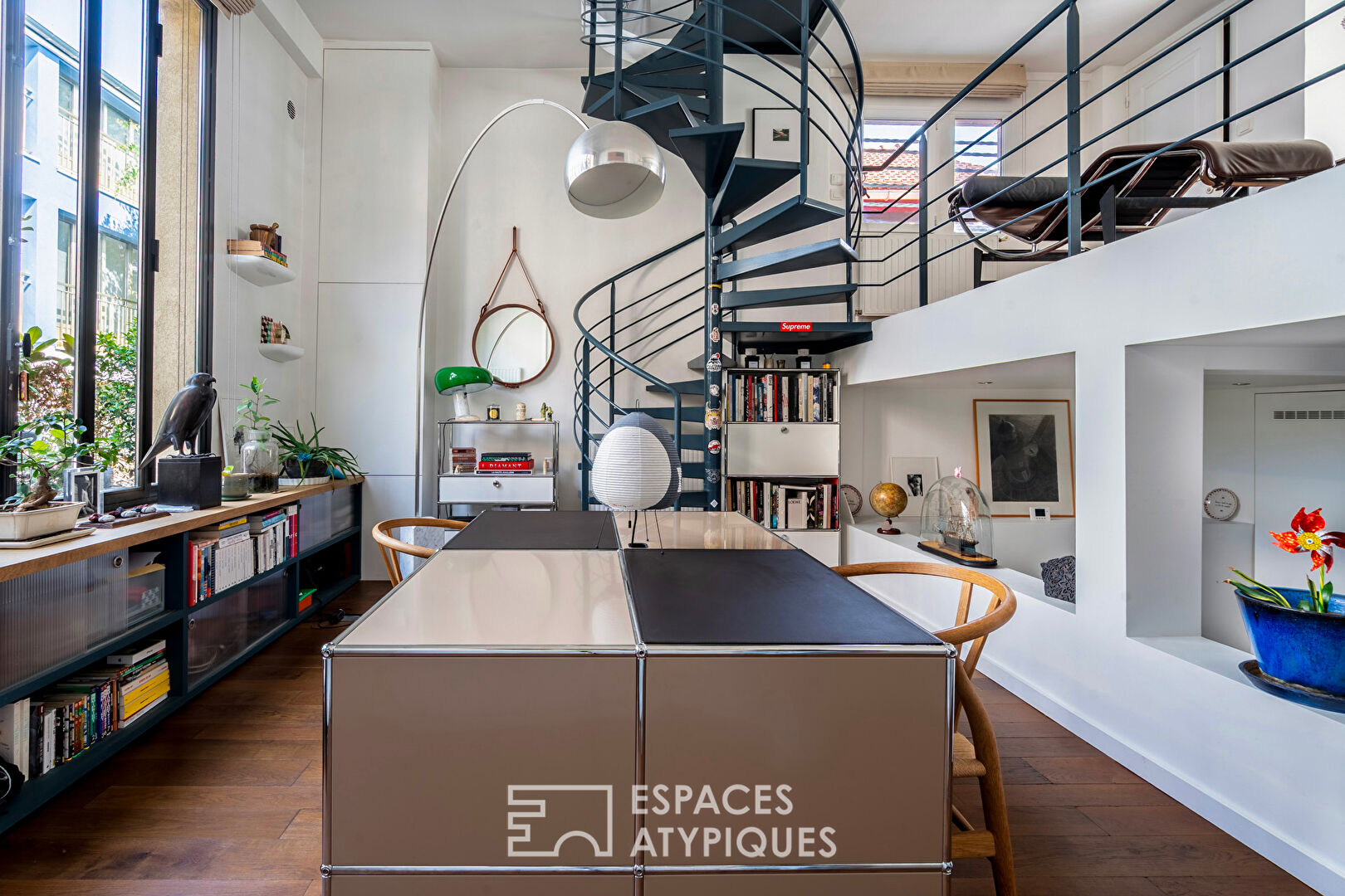 confiez votre projet de rénovation intérieure à arcueil à des professionnels qualifiés. rénovation complète, aménagement d’espaces, conseils personnalisés et suivi de chantier pour un intérieur moderne et fonctionnel.