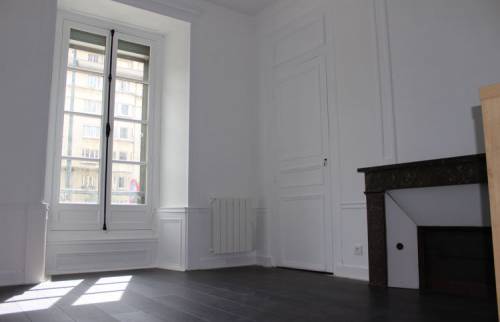 confiez votre rénovation intérieure à paris 13 à nos experts pour transformer votre espace avec des solutions sur-mesure, modernes et efficaces. devis gratuit.