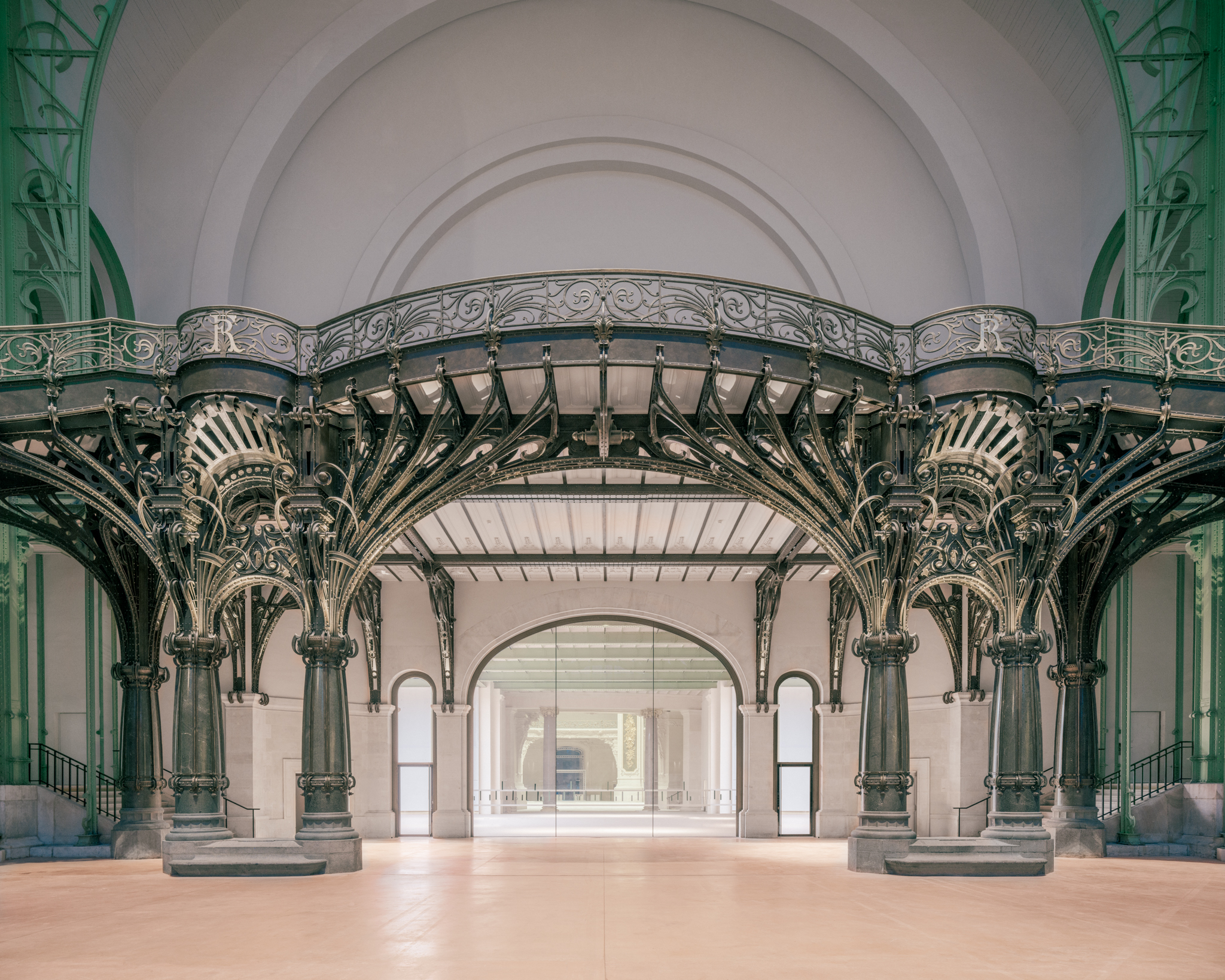 découvrez nos services de rénovation intérieure à paris pour 2025 : conseils, design sur mesure et transformations innovantes pour sublimer votre espace. demandez votre devis gratuit dès maintenant !