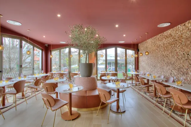 confiez votre rénovation intérieure à paris en 2025 à des experts. conseils, devis gratuit et réalisations sur-mesure pour appartements et maisons. transformez votre espace avec style !