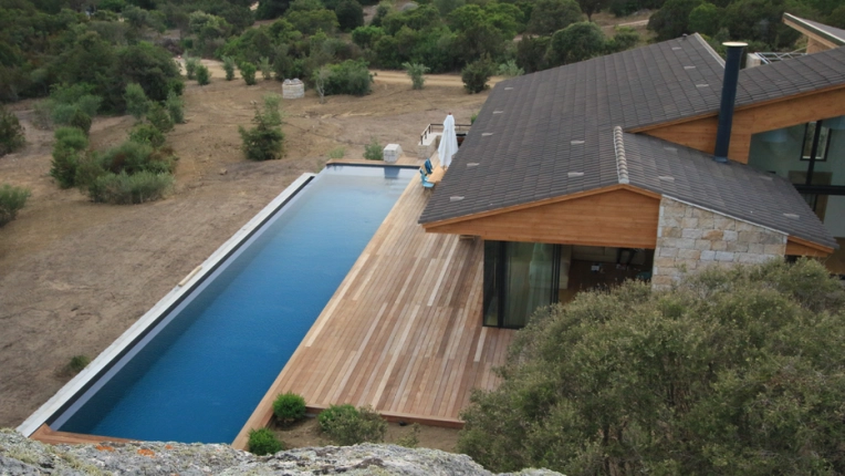 faites confiance à un expert en rénovation de maison à garches pour transformer votre habitat. services sur mesure, conseils professionnels et accompagnement complet pour tous vos projets de rénovation.