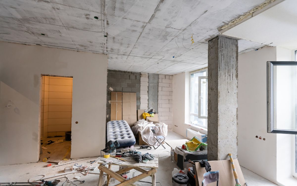 découvrez nos conseils et astuces pour réussir la rénovation de votre maison, optimiser vos espaces et augmenter la valeur de votre bien en toute sérénité.