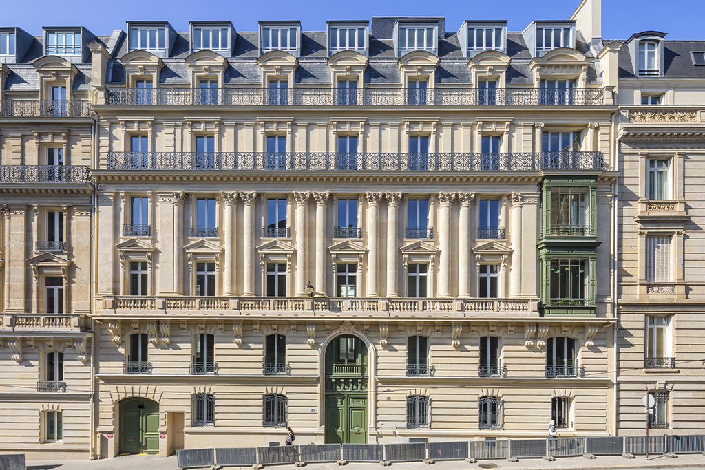 confiez vos travaux de rénovation à paris 75016 à des experts qualifiés. entreprises de rénovation pour appartements, maisons et locaux professionnels. devis gratuit et accompagnement personnalisé.