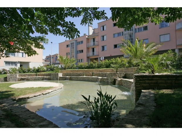 découvrez notre projet de rénovation à châtenay-malabry : conseils, étapes clés et inspirations pour transformer votre intérieur ou extérieur avec succès.