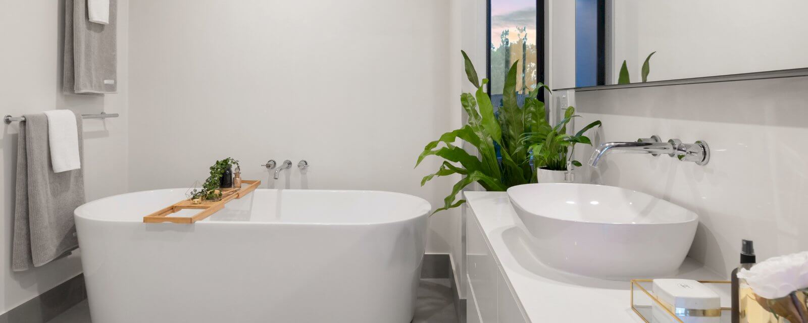 transformez votre salle de bain avec nos conseils et idées de rénovation. découvrez des astuces pratiques, des inspirations déco et des solutions pour tous les budgets pour moderniser votre espace bain.