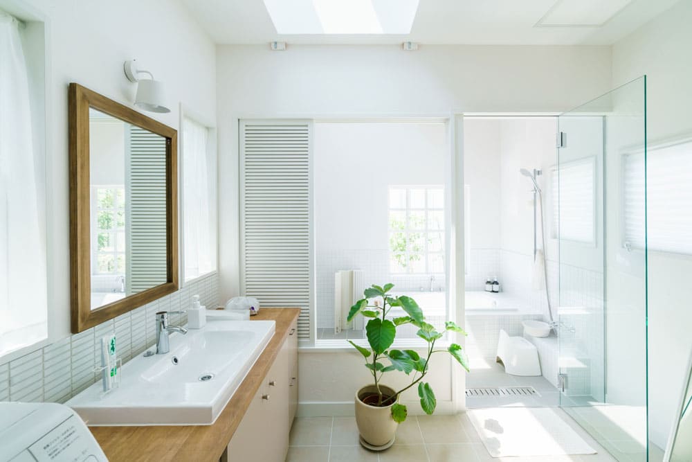 confiez la rénovation de votre salle de bain à des experts : conseils, inspirations et solutions sur mesure pour transformer votre espace en un lieu moderne et fonctionnel.