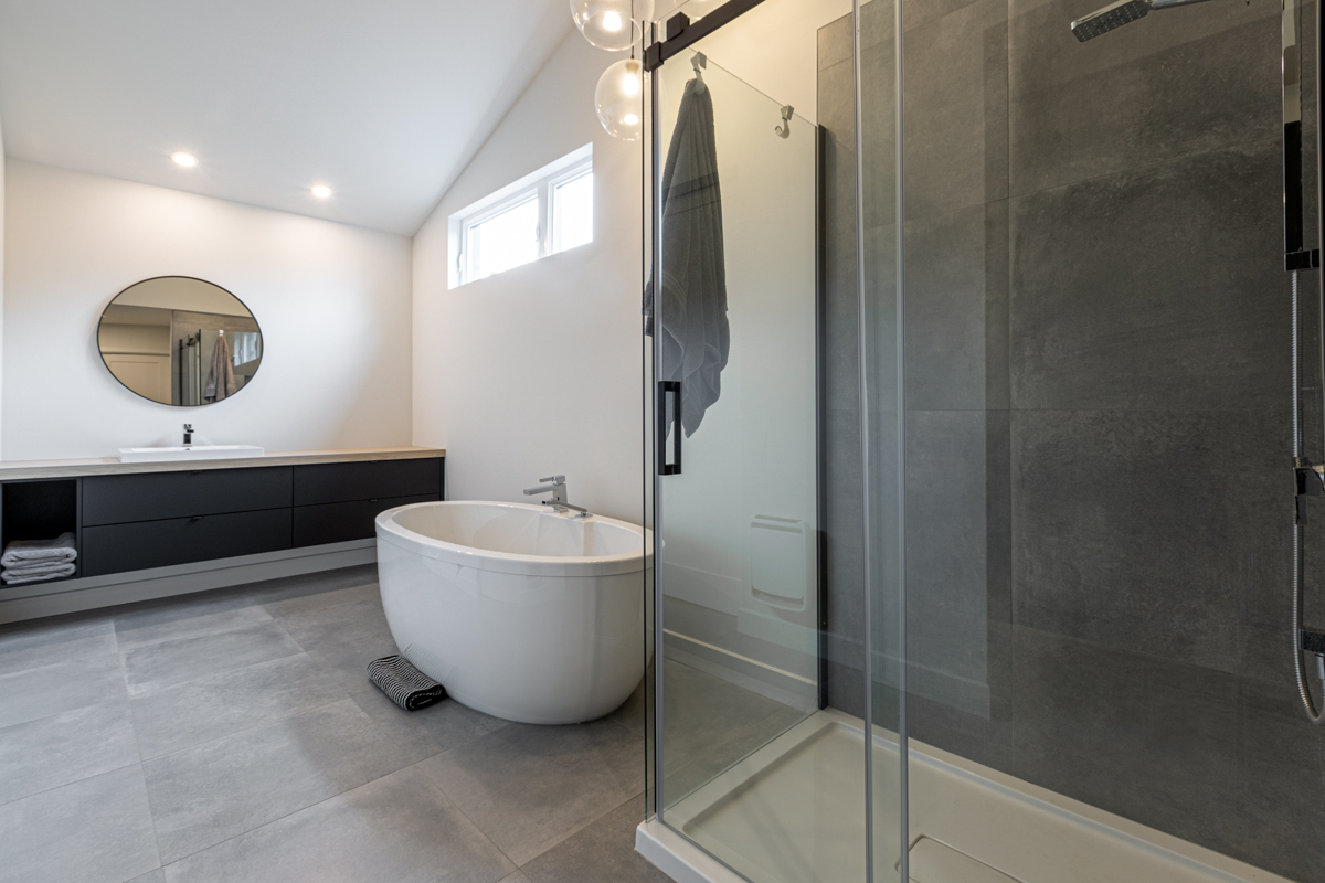 transformez votre intérieur avec une rénovation de salle de bains moderne. découvrez nos conseils et inspirations pour allier design contemporain, confort et praticité dans votre nouvelle salle de bains.