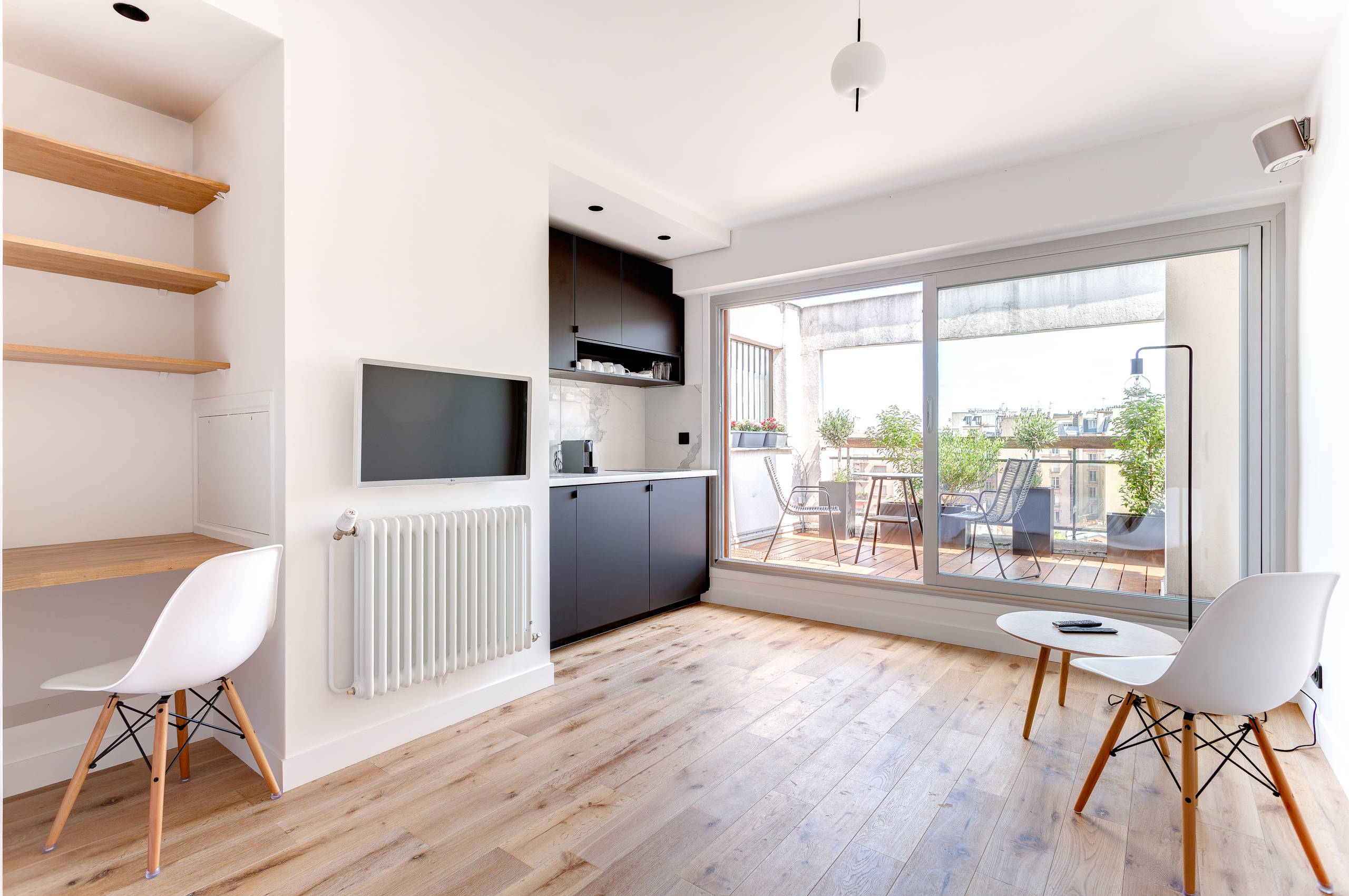 découvrez nos conseils et astuces pour réussir la rénovation d’un studio de 20m2 : aménagement, optimisation de l’espace et idées déco pour un petit appartement fonctionnel et moderne.