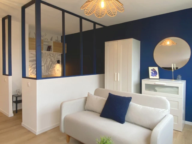 découvrez nos conseils et idées pour réussir la rénovation d’un studio de 25 m2 : aménagement astucieux, optimisation de l’espace et solutions déco adaptées aux petits logements.