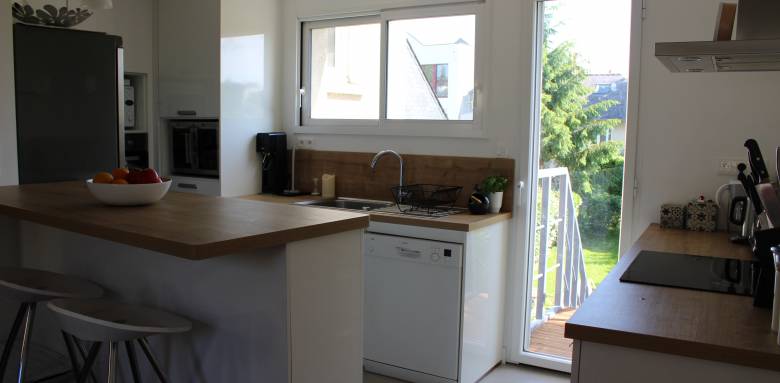 confiez votre projet de rénovation à ville-d'avray à des experts qualifiés. améliorez votre habitat avec des travaux sur mesure : rénovation d'intérieur, isolation, peinture, salle de bain et plus. devis gratuit et accompagnement personnalisé.