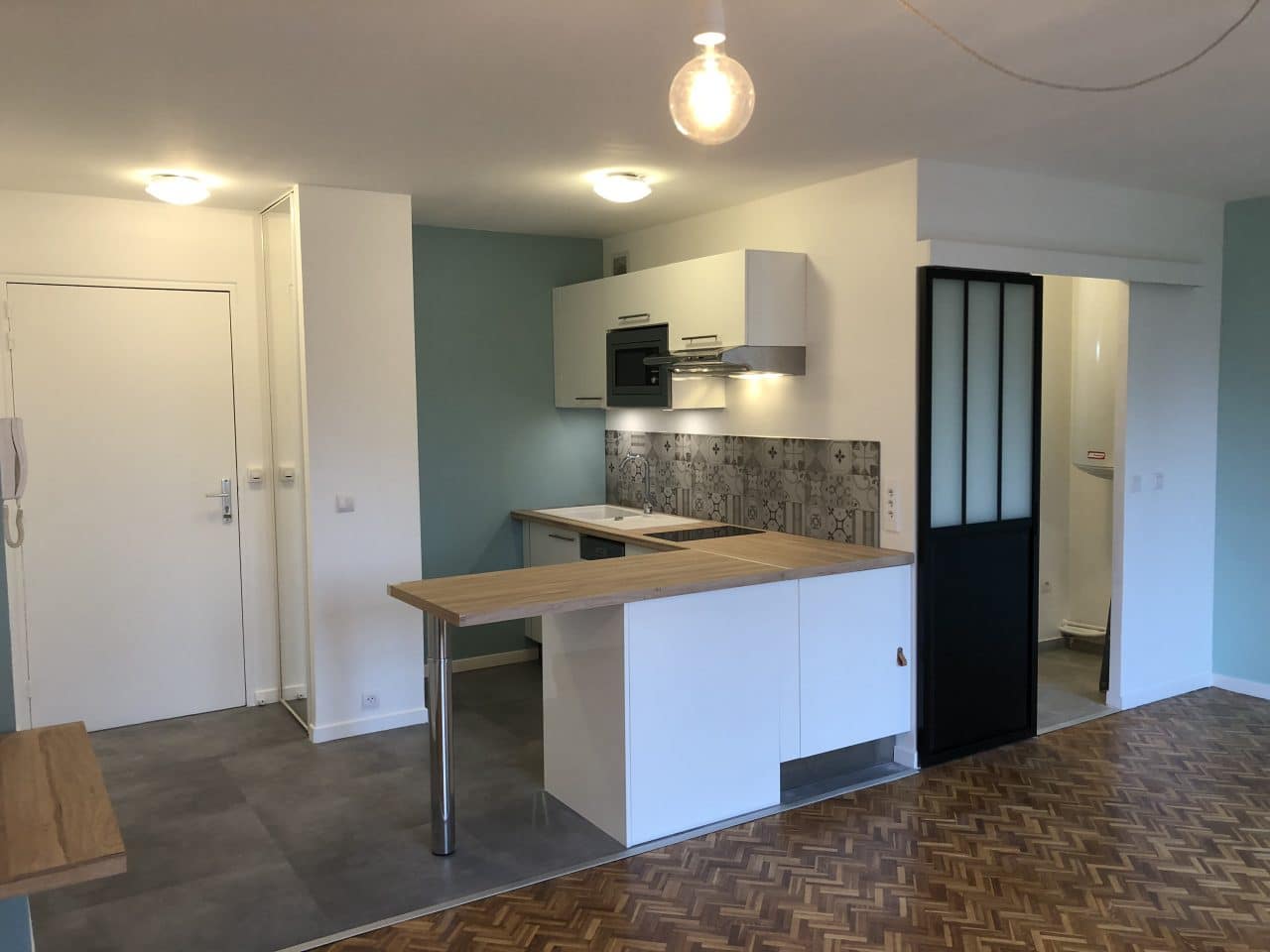 découvrez nos conseils pratiques pour rénover votre appartement avec succès : astuces pour planifier, choisir les bons matériaux et optimiser votre budget.