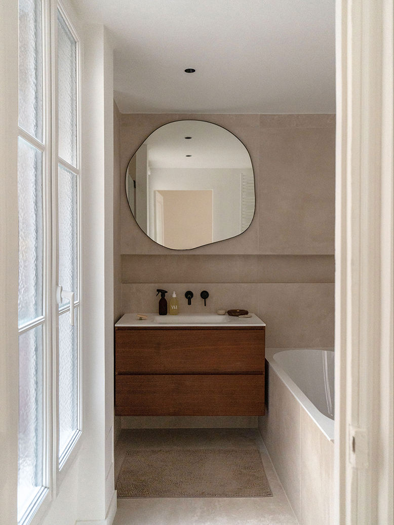 rénover votre salle de bain augmente la valeur de votre bien immobilier. découvrez des conseils et astuces pour moderniser votre espace et optimiser votre investissement.