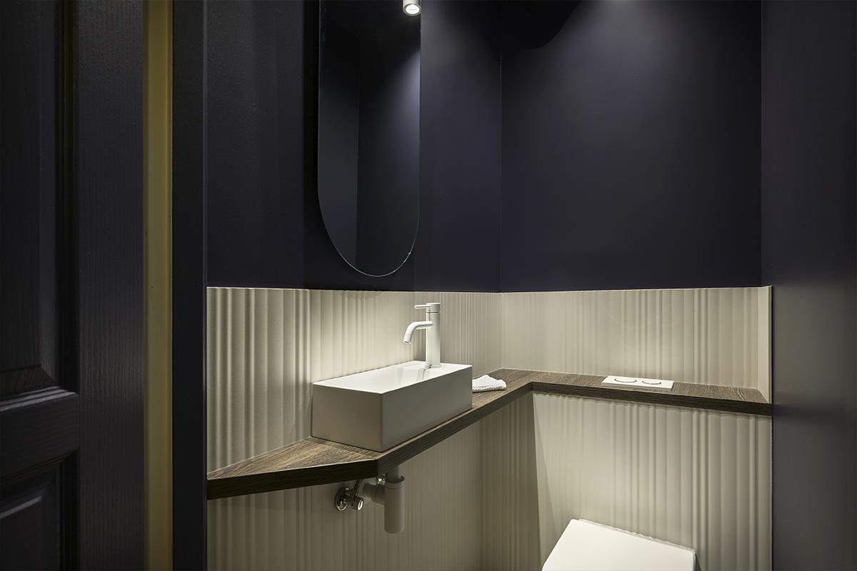 découvrez nos solutions pour une salle de bain moderne à courbevoie : design contemporain, matériaux de qualité et aménagements sur mesure pour optimiser votre espace.