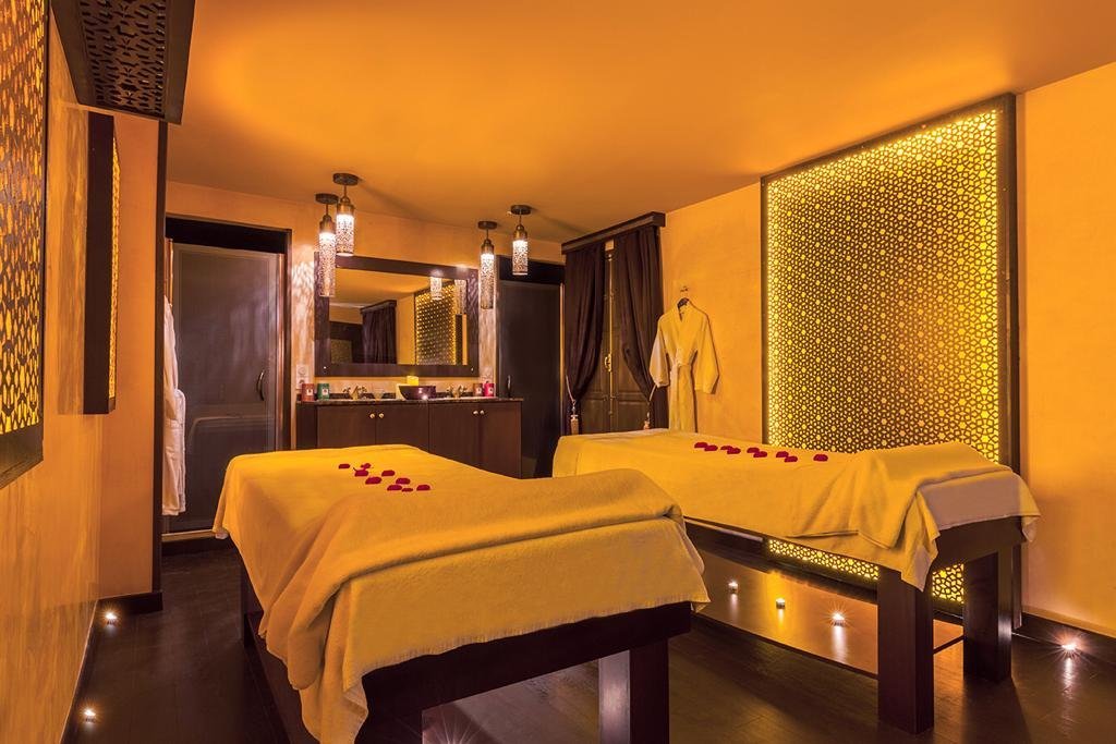 découvrez nos solutions de salles de bain accessibles à neuilly : aménagements pratiques et adaptés pour le confort et la sécurité de tous. conseils personnalisés, installation professionnelle.