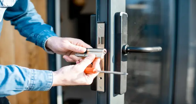 besoin d'une intervention rapide en serrurerie à bourg-la-reine ? profitez d'un service d'urgence fiable et de devis gratuits pour tous dépannages ou installations.